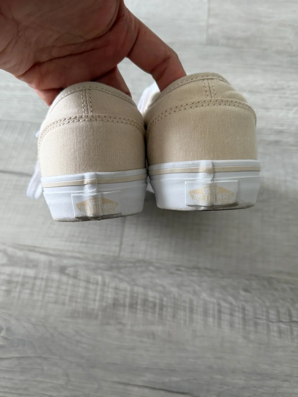 Vans Women's Low‎ Top Sneakers